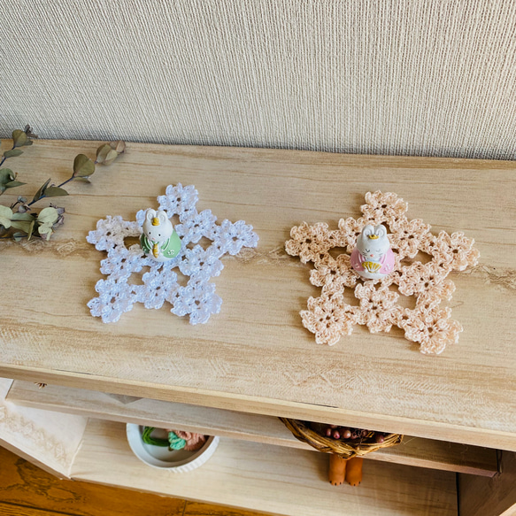 手編み　白く輝く大島桜＊クロッシェレース♢手のひらサイズのさくらドイリー　お花見気分のインテリアディスプレイに～ 17枚目の画像