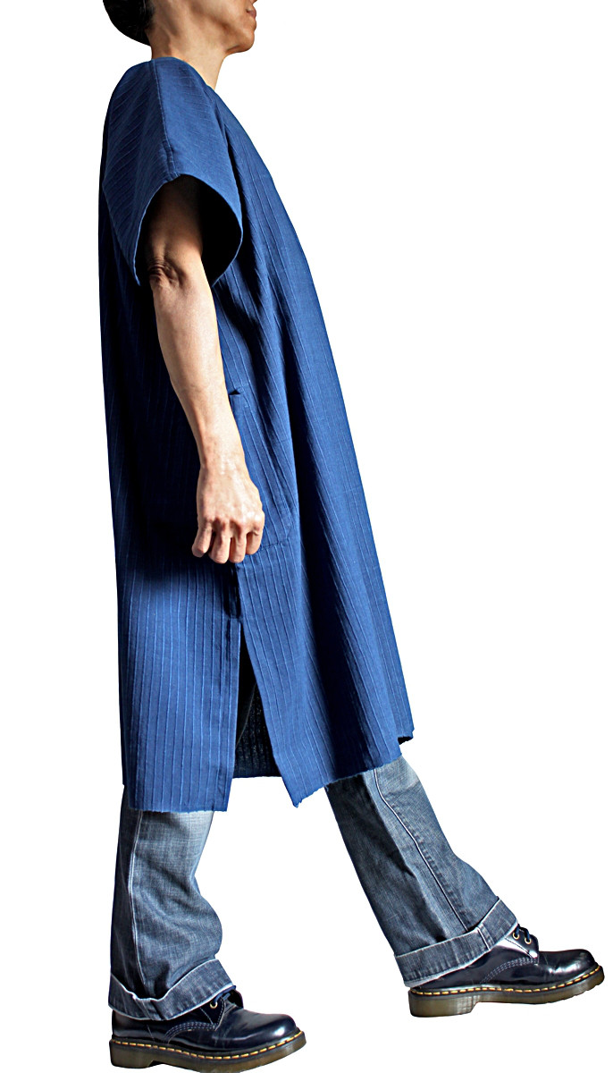 ジョムトン手織り綿インディゴピンタック生地のチュニック（BFS-182-03）