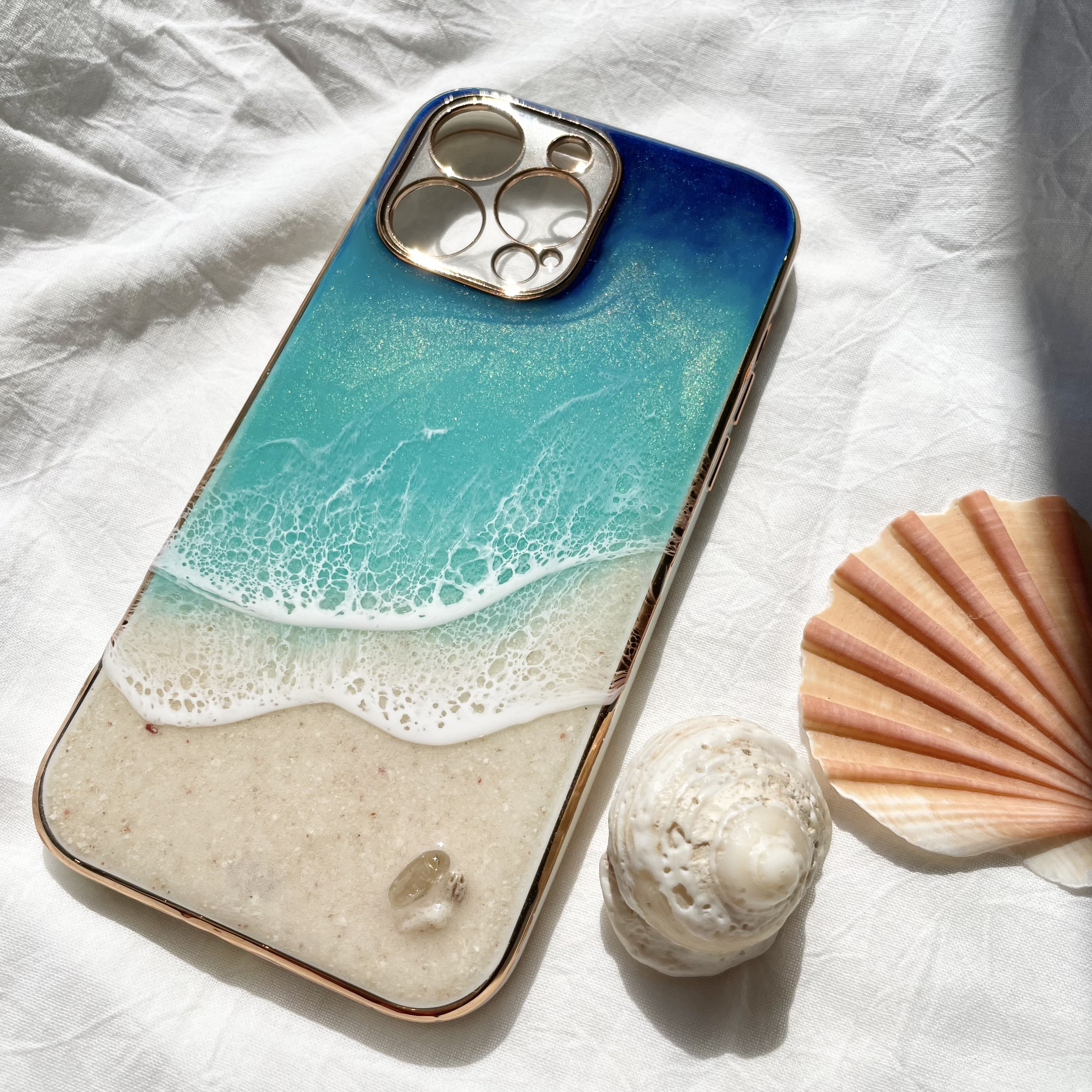 iPhone14promaxケース 海 海アート iPhoneケース・カバー FLUID