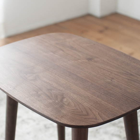 ウォルナット材のソファテーブル [60cm] 素材・高さを選べます。セミオーダー 日本製 7枚目の画像