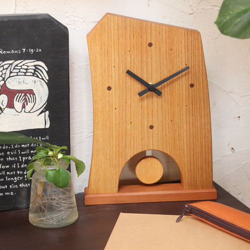 記念のギフトにピッタリ！＊＊＊天然木の振り子時計（アウトレット価格