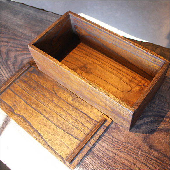 古材 小さい アンティーク 木箱 ふた付き ウッドボックス 収納ボックス 小物入れ ヴィンテージ家具 昭和レトロ 雑貨 7枚目の画像