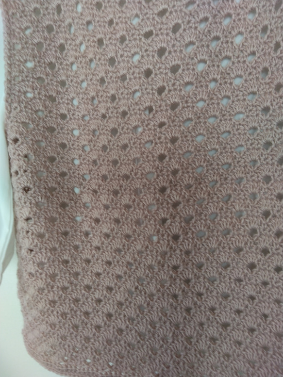 ニットベストピンク　Lサイズ　ポリエステルヤーン　手編み 3枚目の画像