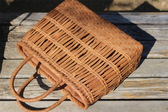 山葡萄 かごバッグ 網代編み やまぶどう ハンドバッグ 着物 籠 山葡萄 籠 バッグ 三行断山葡萄かごバッグ 山葡萄 やまぶどう cmx