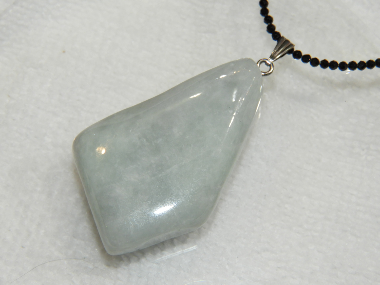 特大！ミャンマー産ナチュラルジェイド！ヒスイのペンダントトップ！メイドインジャパン！　天然石　１０