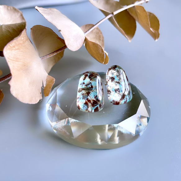 glass trapezoid chocomint Earrings 3枚目の画像