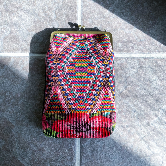 Guatemalan Huipil Mini Bag #1／グアテマラ ウィピル がま口バッグ ポシェット スマホケース 1枚目の画像