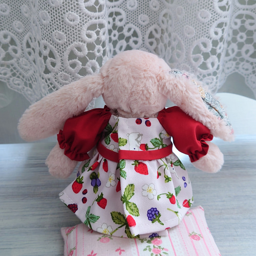 ラスト】◇いちごうさぎのパフスリーブ*ぬいぐるみ服ぬい服