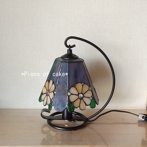 ステンドグラス花模様のランプ（4フラワー） (LP-09)＜シェイド
