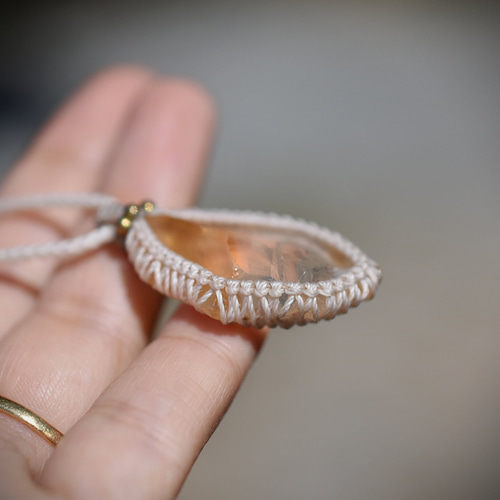 きりん☆マクラメネックレス ca42344fa2f63dece153480066391d