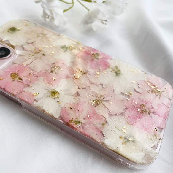 #078 ♥︎送料無料♥︎ 全機種対応　千鳥草　押し花　金箔　キラキラ　スマホケース 4枚目の画像