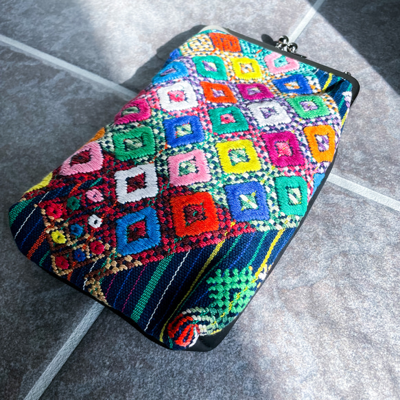 Guatemalan Huipil Mini Bag #5／グアテマラ ウィピル がま口バッグ ポシェット スマホケース 2枚目の画像