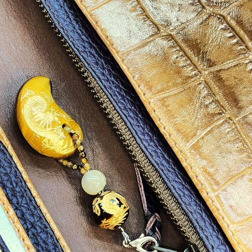 幸運招来のお守りチャーム】