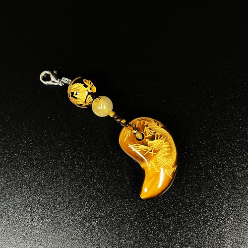 幸運招来のお守りチャーム】