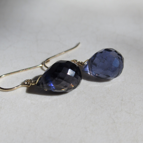 大粒アイオライト 強多色性 ドロップ *** (14Kgf・Silver925)フック