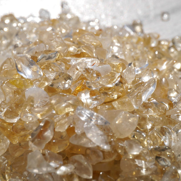 天然石シトリン(ブラジル産)約30g分詰合せ約2～9mm小粒さざれ石穴なし黄水晶11月誕生石[sa-230301-02] 3枚目の画像