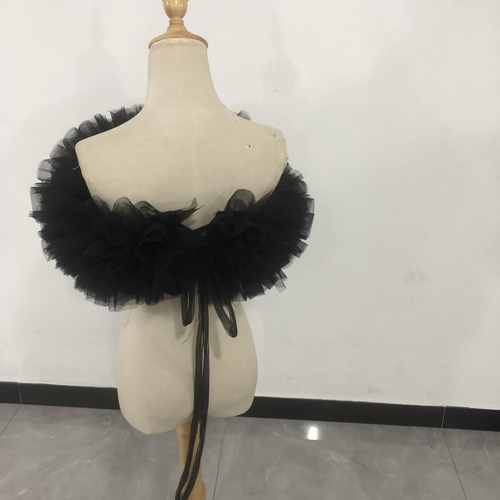 送料無料！エレガント 黒 パーティードレス ソフトチュール ロング  