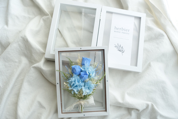 ご結婚のお祝いにおすすめ　サムシングブルー　プリザーブドフラワーブーケ写真立て/2Lサイズ 電報/祝電 4枚目の画像