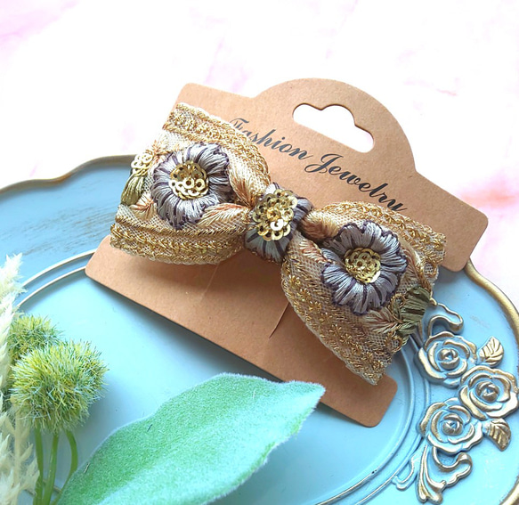 花模様のインド刺繍リボンのバレッタ（金具7センチ） バレッタ
