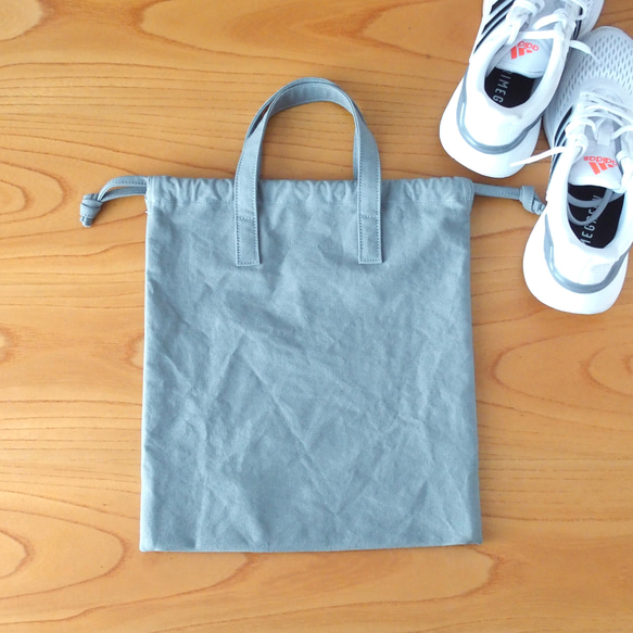 【専用】巾着型シューズバッグ　ハンドメイド 巾着タイプの大人用シューズケース（グレーver.） 巾着バッグ nichi