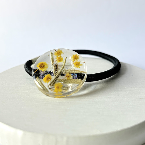 ミモザとローズマリーのヘアゴム(25mm) / レジン / ドライフラワー