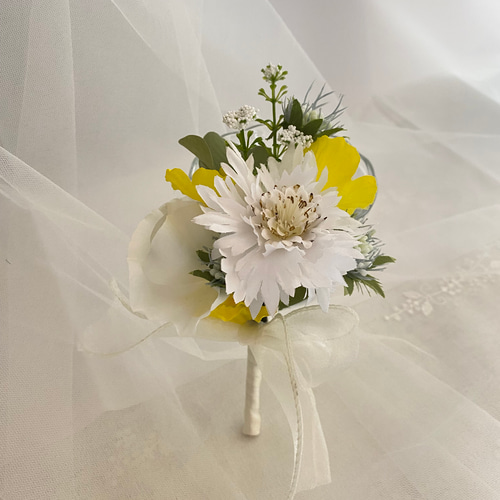 KA♡♡ ウエディングブーケ＆ブートニア2点 クラッチブーケ ◇クリスマスブーケ＊スワッグ＊クラッチブーケ◇ホワイト