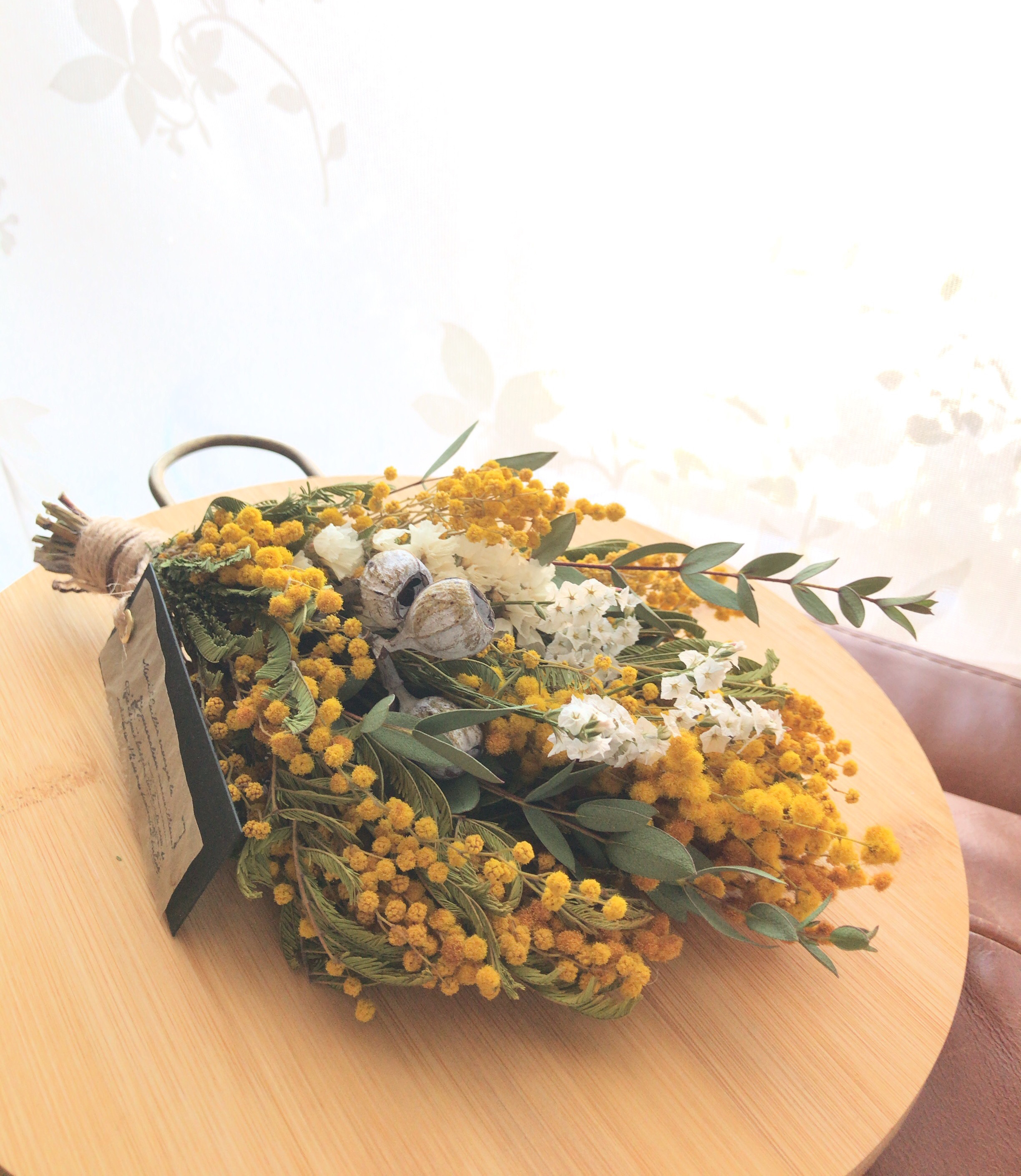 ミモザとスターチスの春スワッグ ミモザスワッグ スワッグ sora 通販  