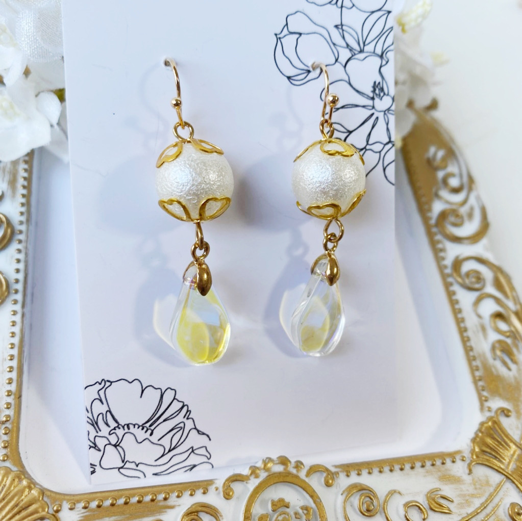 300円】春ピンクの季節・桜ピアス2 ピアス（フック・チェーン