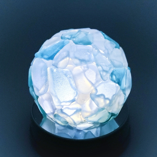 オーダー】シーグラスのまんまるランプシェード ライトブルー×ライト