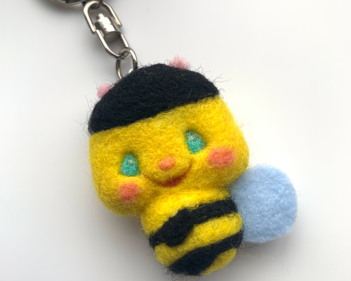 ミツバチ 羊毛フェルト 珍しい クリップ立て 暑