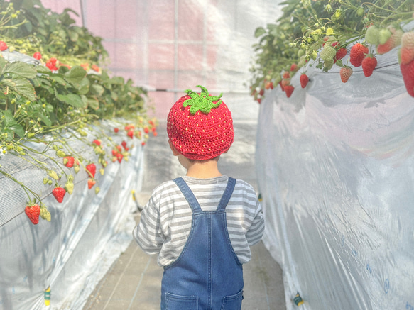 淡い白いちごのキャップ帽子【肌に優しいコットン100％】 11枚目の画像