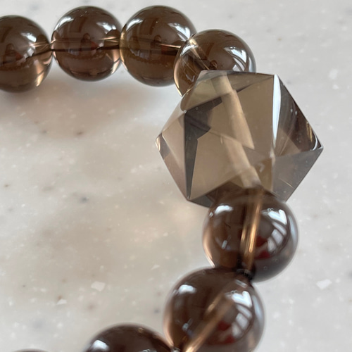 オールガウリシャンカール産スモーキークォーツブレス ブレスレット  