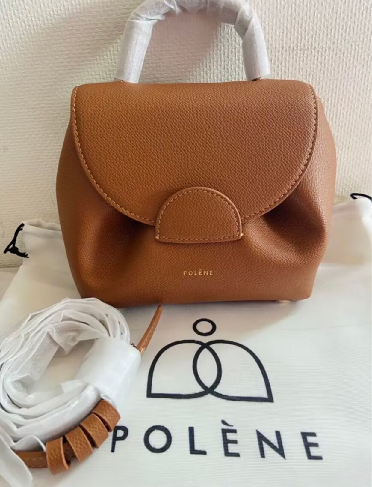 美品 POLE'NE　正規品 即日発送 ショルダーバッグ