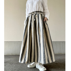 『creema限定』 大人カラーの太ストライプ綿麻ツイル切り替えタックロングスカート 1枚目の画像