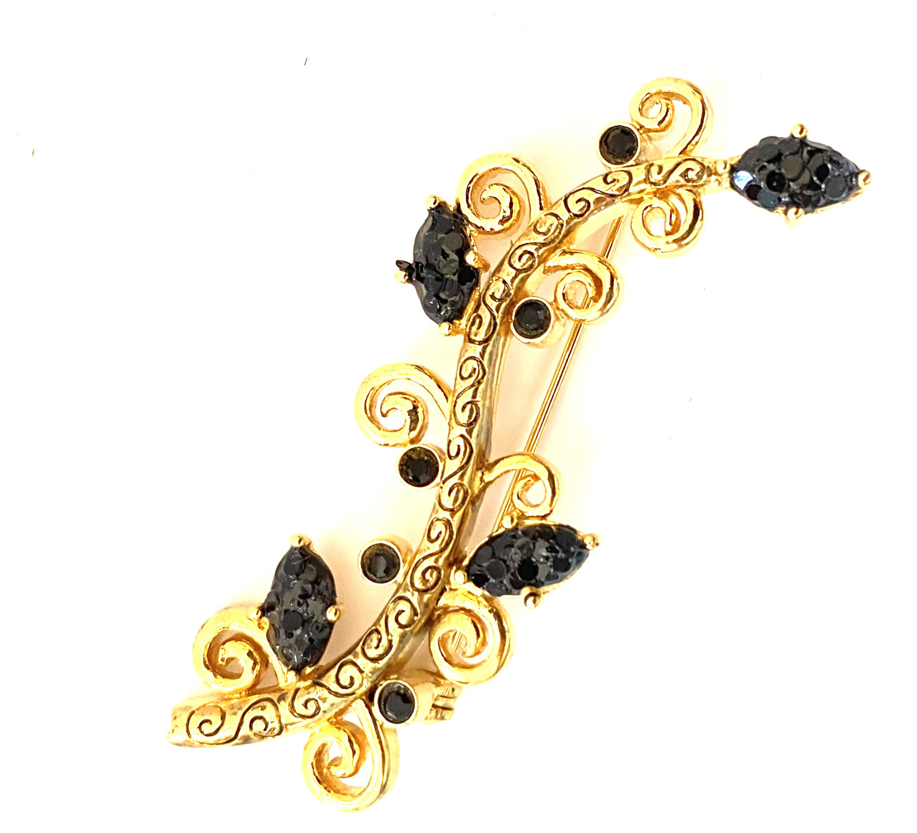 【ビンテージ　ラインストーン 　ブラック・ゴールド　 ブローチ】