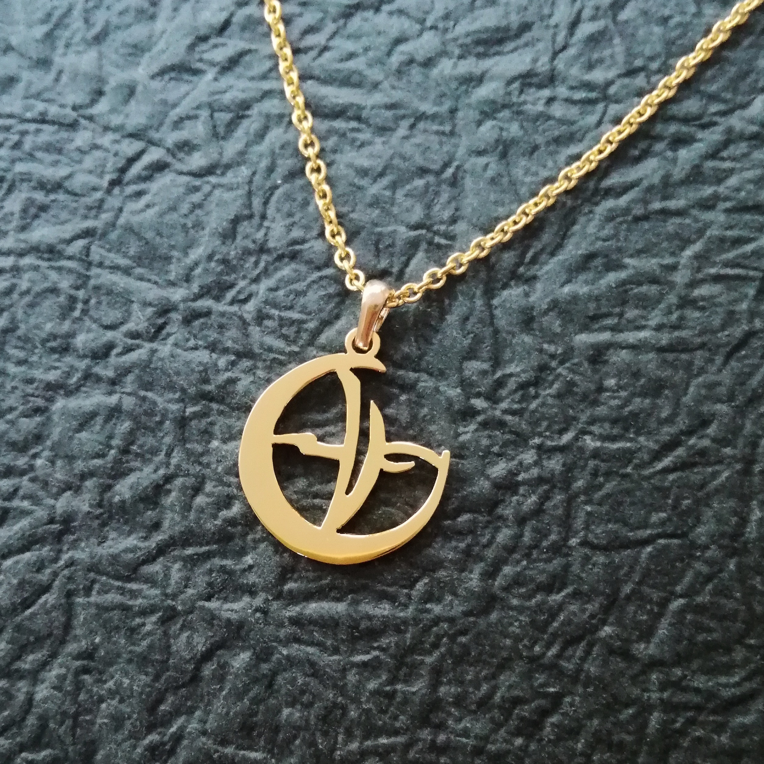 【期間限定送料無料】新たな門出を応援 ひらがなでデザイン "とり(鳥)”  文字絵 ネックレス