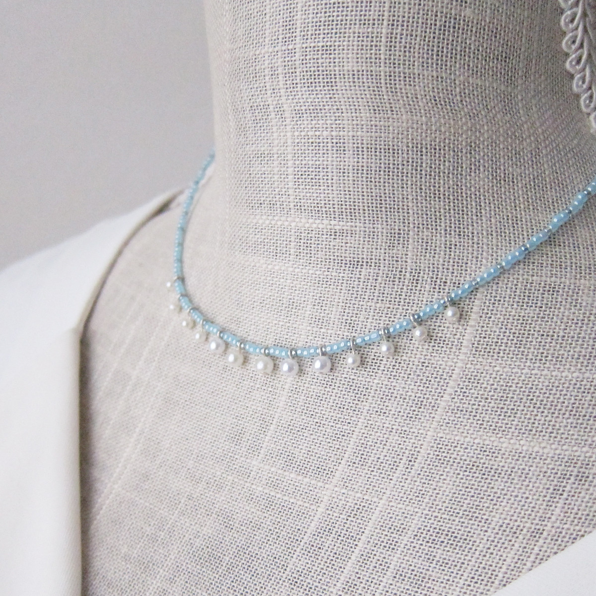 アクアブルー パール ガラス ビーズ ネックレス 水色 ライト
