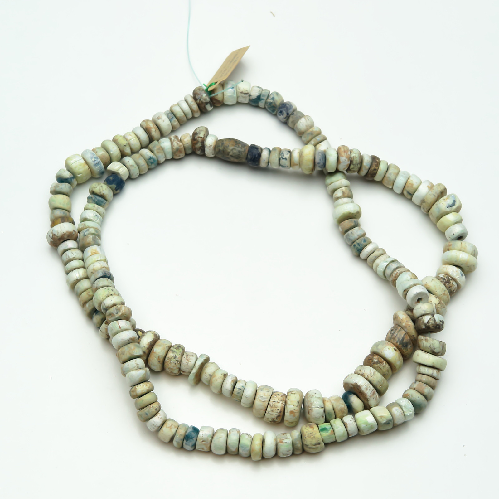 AQBD007-03-185 古代ビーズ　ニラビーズ