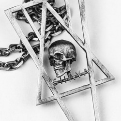 925 スターリング シルバー スカル ペンダント、幾何学的なロゴ ペンダント、個性的なネックレス、ゴシック ペンダント 2枚目の画像