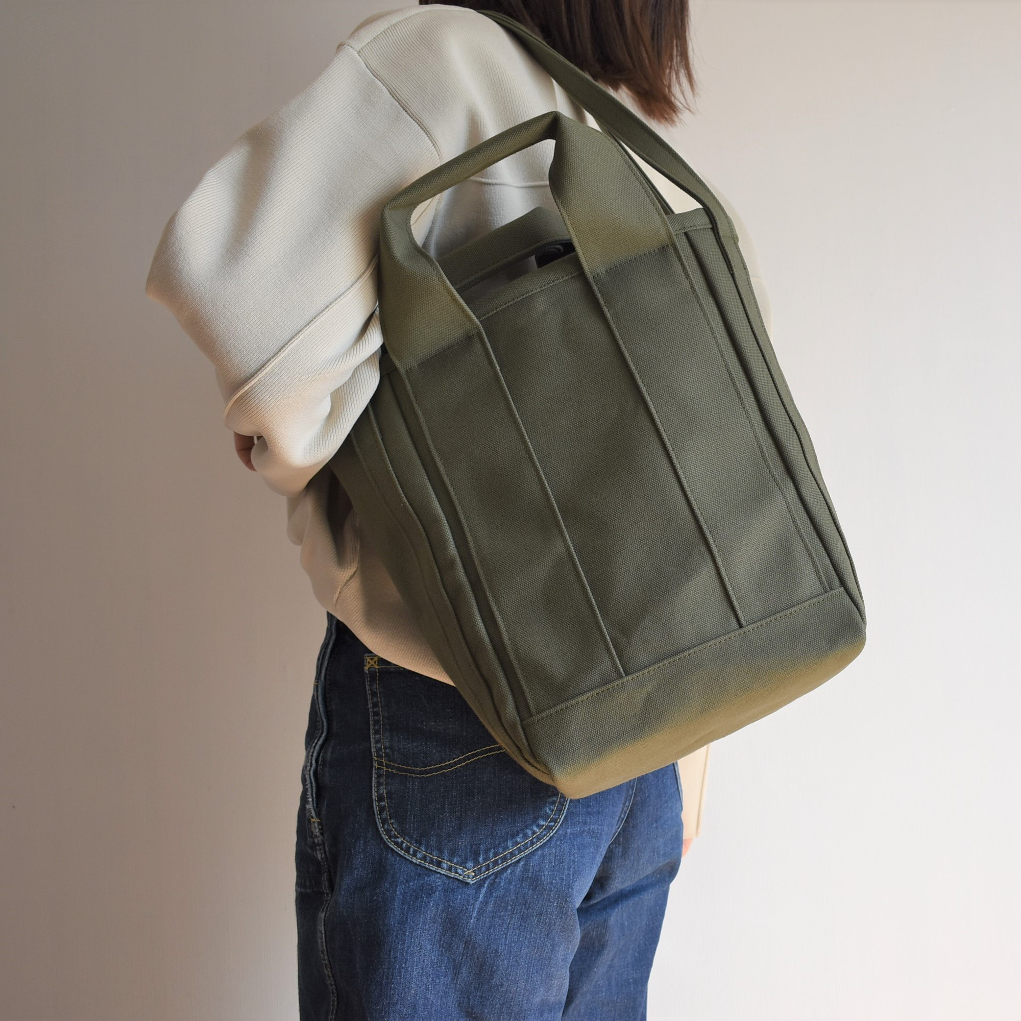 DAY 3 TOTE BAG(オリーブ/カーキ)