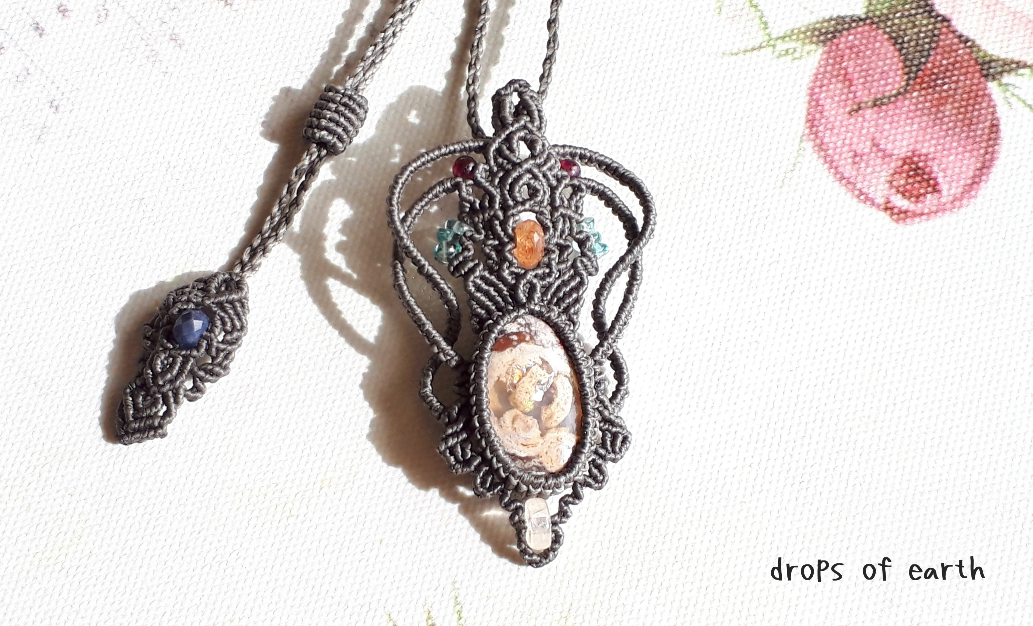 カンテラオパールのマクラメペンダント♡