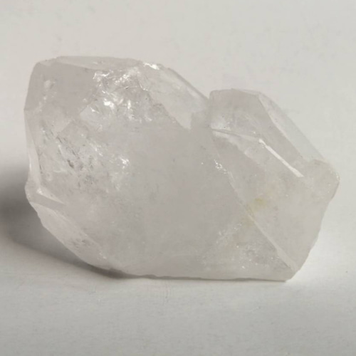 送料無料】ブラジル産水晶原石 ポイント クラスター 浄化 226.8g