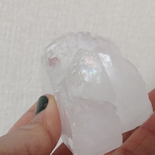 送料無料】ブラジル産水晶原石 ポイント クラスター 浄化 226.8g