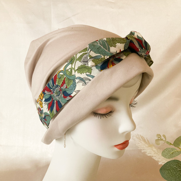 ❤︎優雅頭巾風格護理帽大方米色✖️Liberty Tana Lawn 柔軟護理帽醫療帽 第12張的照片