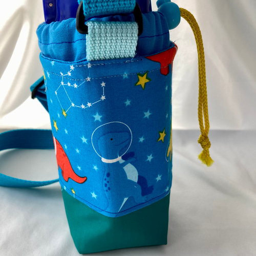 ハンドメイド　オーダー　水筒　カバー　入学　入園　恐竜 ラスト1点分 保温保冷 スケーター 水筒カバー 水筒ショルダー