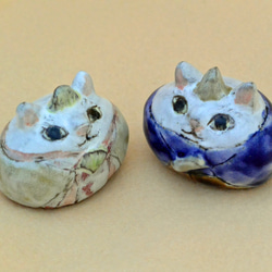 猫のお雛様　ひな人形　目がぱっちり白猫　小さめサイズ　手作り陶器・陶芸　ネコの置き物　おひなさま 4枚目の画像