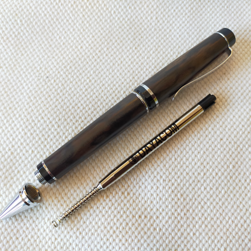 黒柿孔雀杢・シガータイプボールペン（オプション：ジェットストリーム