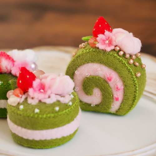 桜と抹茶のフェルトケーキセット 雑貨・その他 RAMERIA 通販 15534690