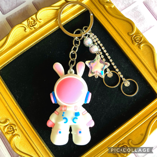 ☆ウサギの宇宙飛行士 バッグチャーム☆ キーホルダー ストラップ