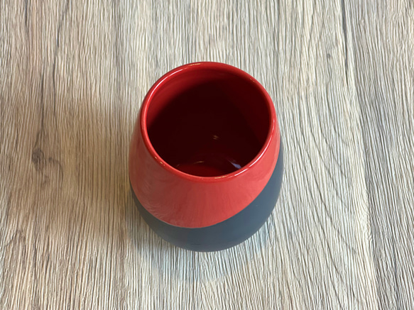 萩焼 フリーカップ 　赤黒掛分ツートン 3枚目の画像